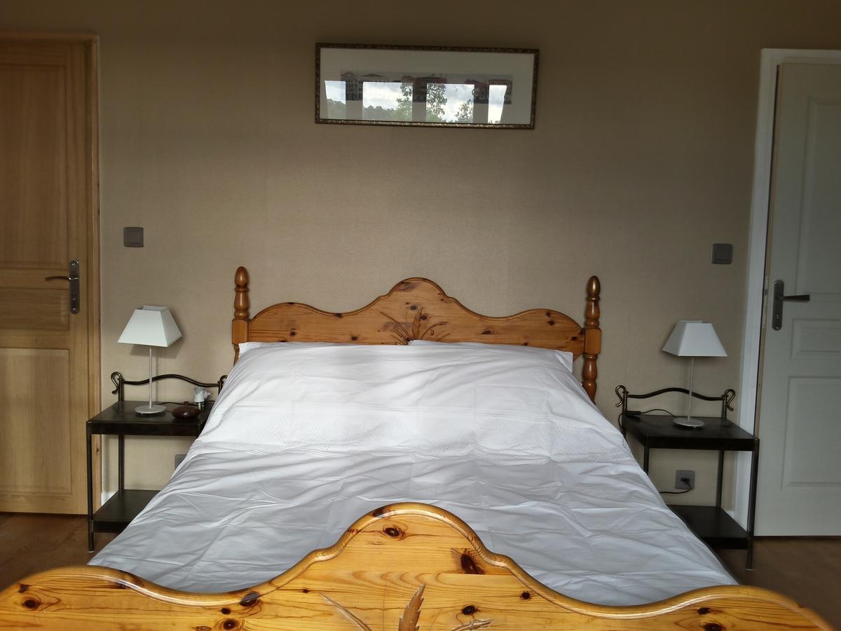 13 Bees Bed and Breakfast Confolens Εξωτερικό φωτογραφία